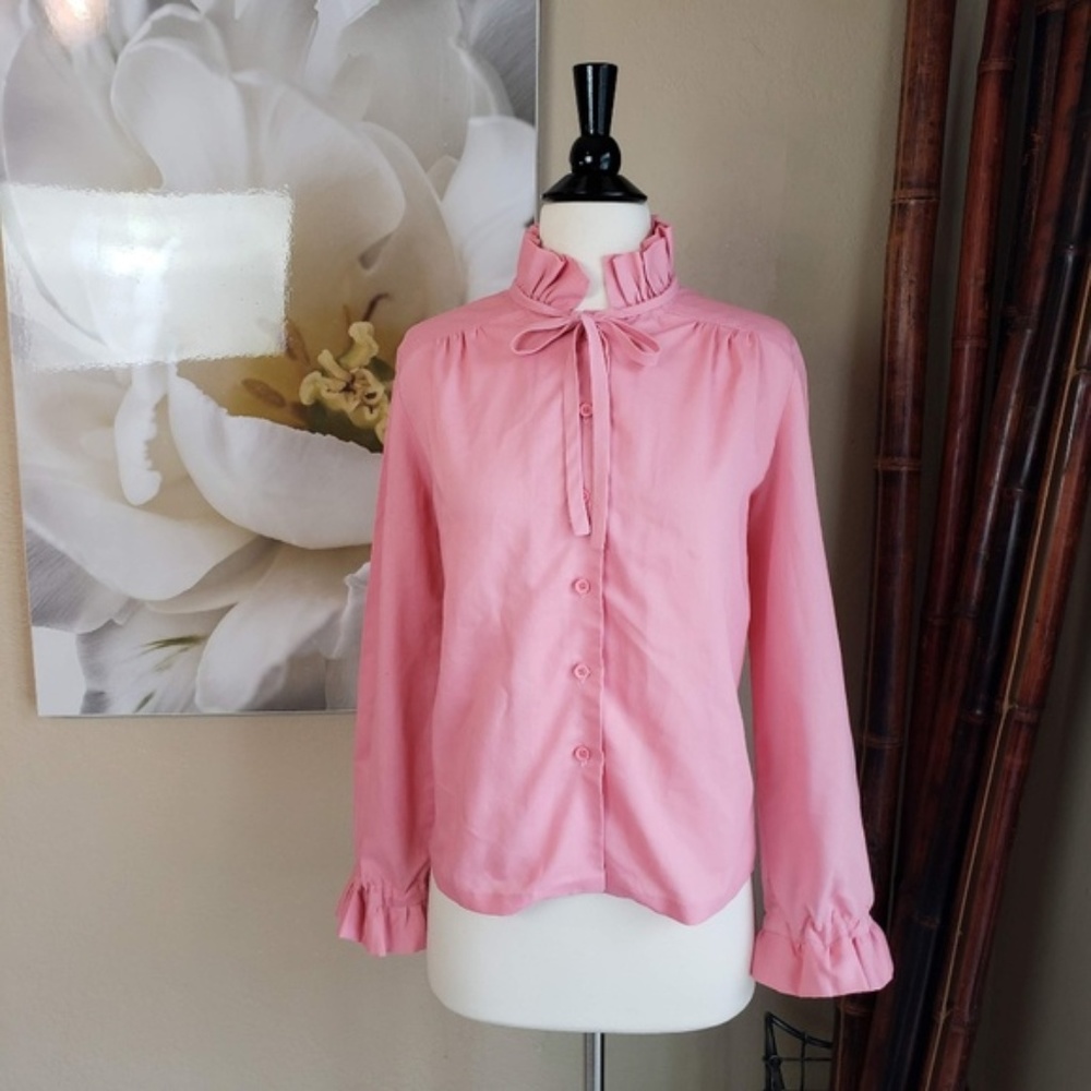 Adorable Retro Pink Ruffle Top ~ Size S/M